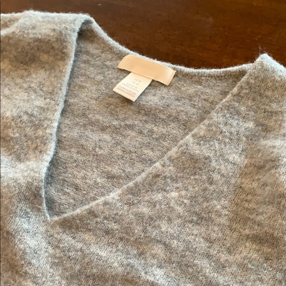 soft grey sweater. - Picture 3 of 4